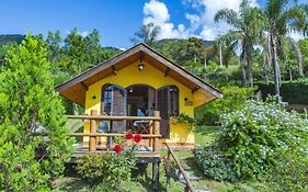 Chalés Pedra do Baú